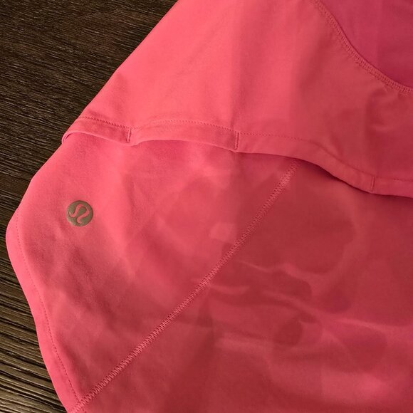 Pink Lululemon Size 4 Tall Running Short - Picture 2 of 4